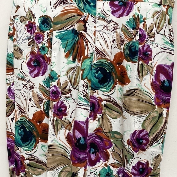 Beautiful Maggie L Petite Cotton Blend Floral V-Neck Dress Size 8P - Picture 9 of 13